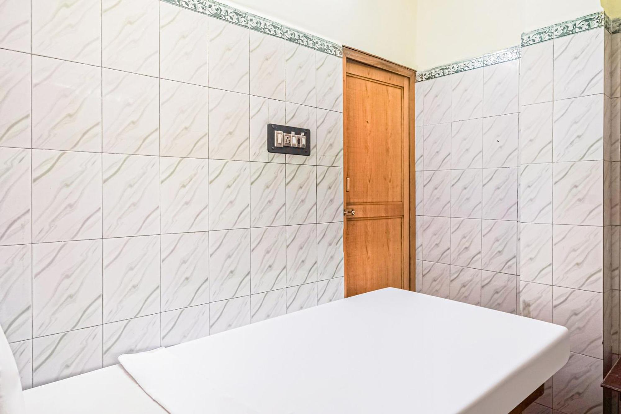 Spot On Venkata Sai Residency Hotel Tirupati Exterior foto